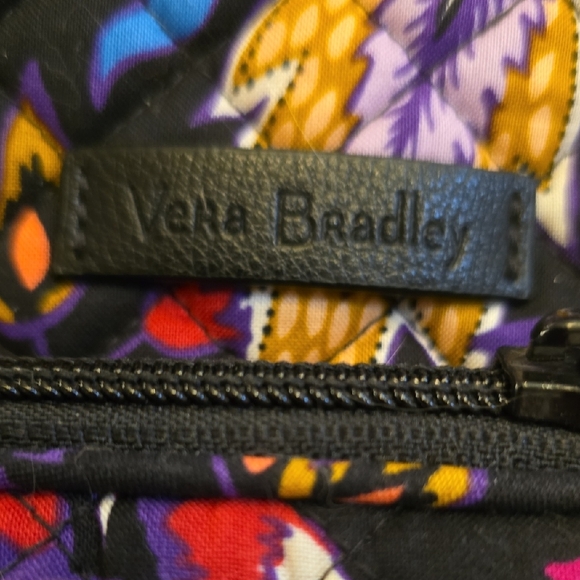 Vibrant Floral Backpack - Picture 2 of 7